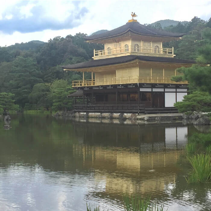 趣味は旅行です。先日は、古風で落ち着いた雰囲気の京都へ。移動はもちろん電車やバス。「全国相互利用」を堪能することも楽しみのひとつです（笑）。